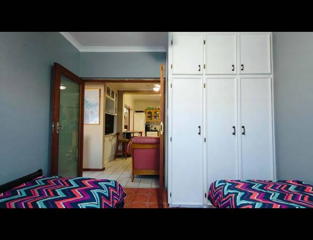 7 BEDROOM HOUSE FOR SALE IN BAY VIEW